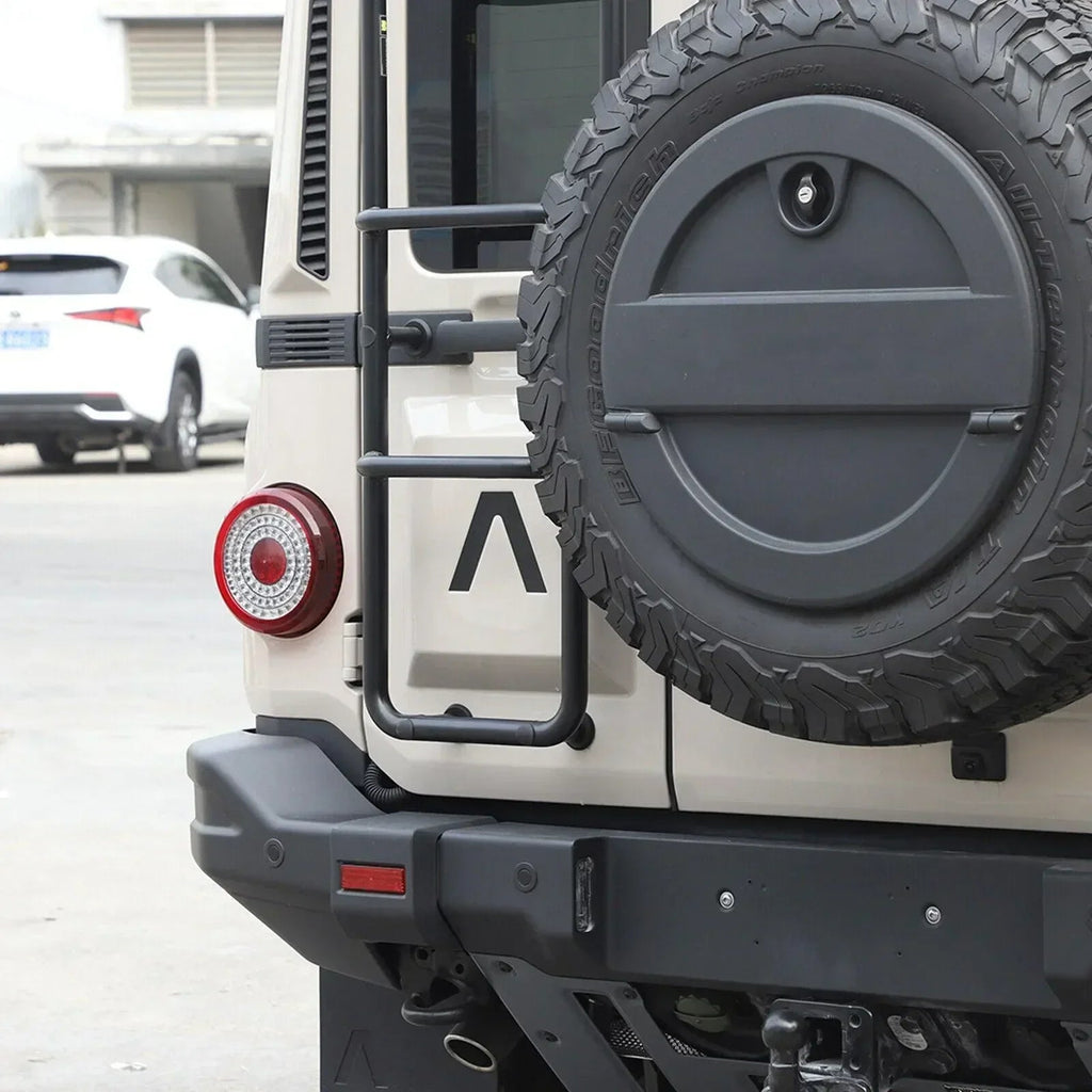 Lambda Rear Tailgate Overlay - 2024+ Grenadier StickerFab