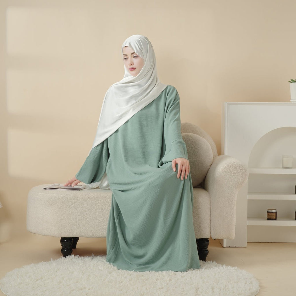 Simple Vintage Pleated Abaya (MA042) Mariam's Collection