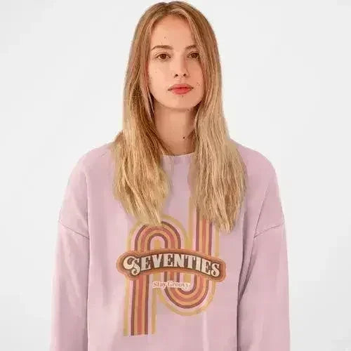 70's Retro Sweatshirt - Vintage Loose Fit Crewneck | Femstylo Femstylo
