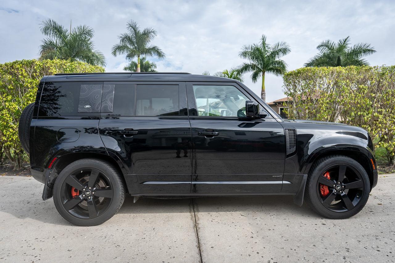 Topo Side Window Panel Overlays - 2020+ Land Rover Defender 110 / 130 StickerFab