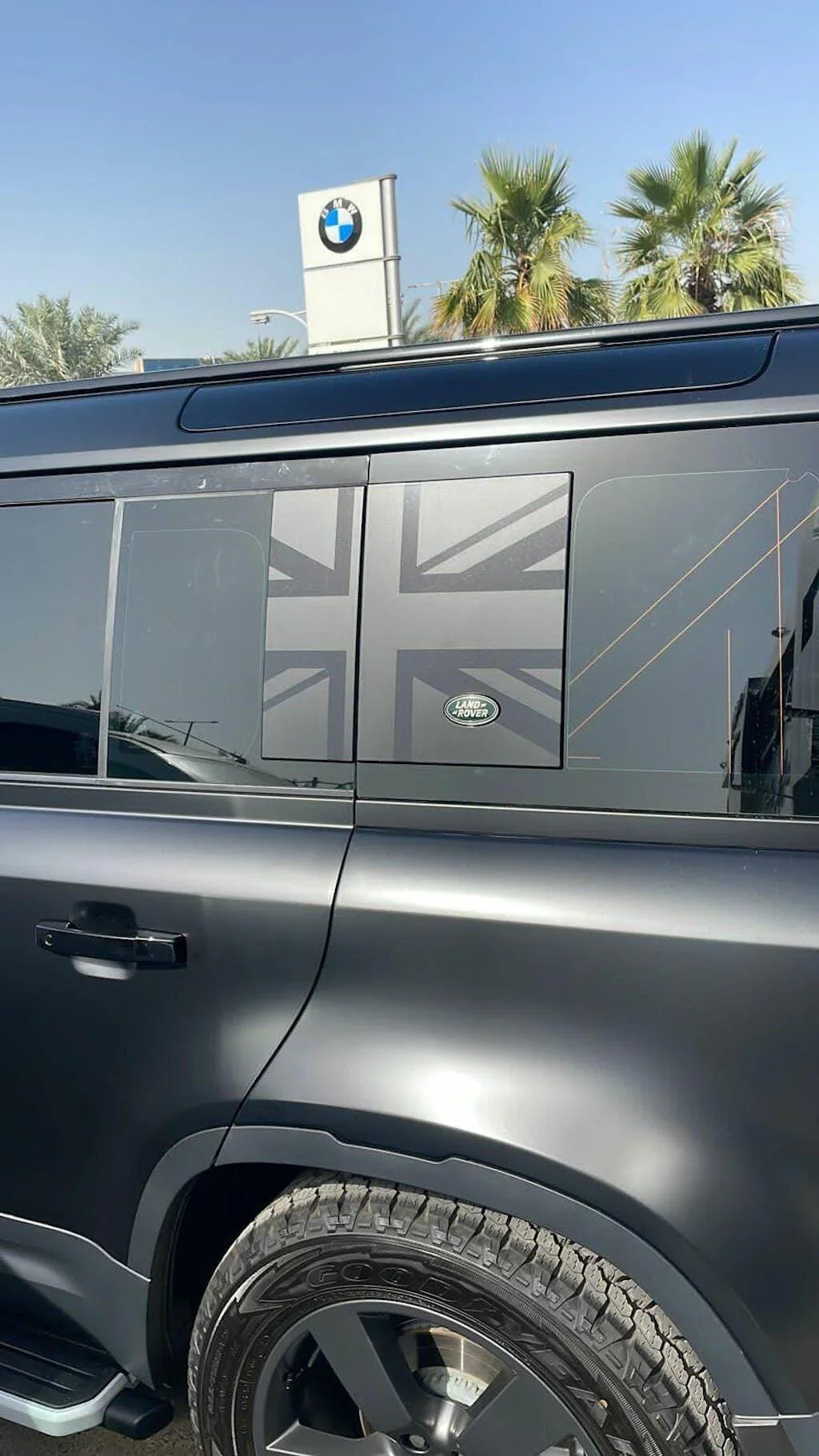 Union Jack Side Window Panel Overlay (Matte Black) - 2020+ Land Rover Defender 110 / 130 StickerFab